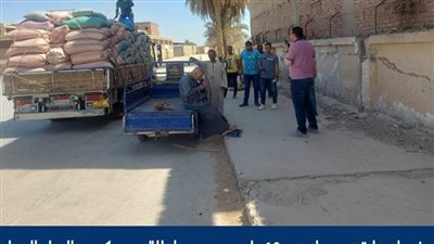 نائب محافظ المنيا يضبط سيارتين محملتين بـ18 طن قمح بهدف الاحتكار بسمالوط