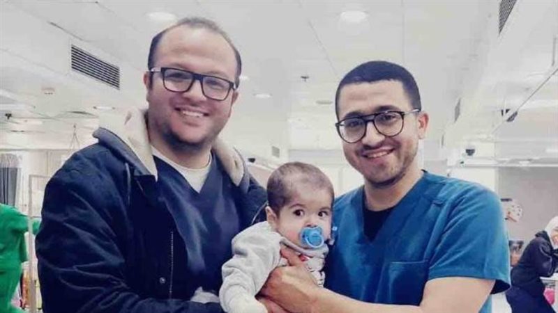 الطفلة بعد تعافيها