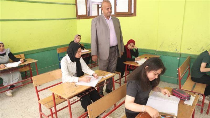 مدير إدارة الخارجه