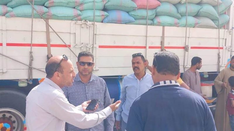 ضبط 3 سيارات محملة