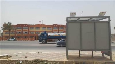 20 محطة انتظار مضيئة بالطاقة الشمسية  