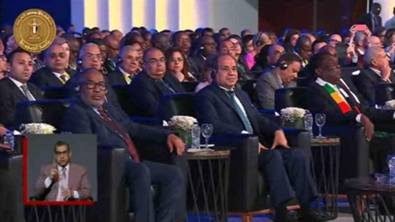 الرئيس يشهد افتتاح