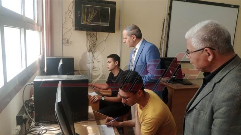 امتحانات الطلاب