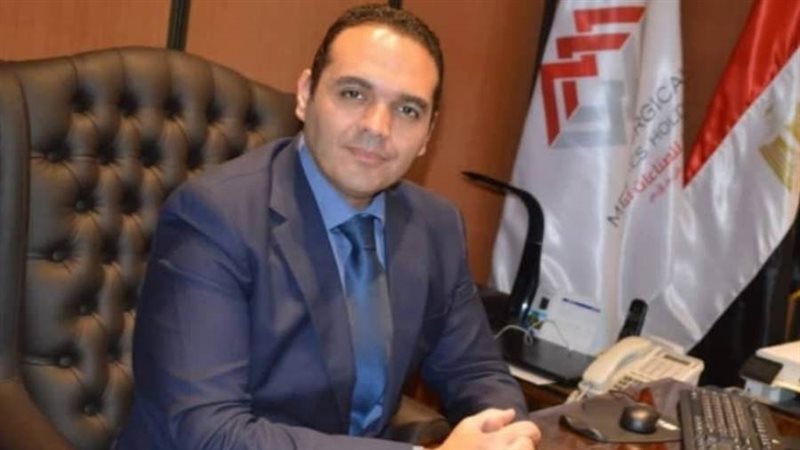 الدكتور مدحت نافع