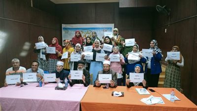 قومي المرأة بالوادي الجديد ينفذ المرحلة الثانية من الحملة الممتدة لطرق الأبواب تحت عنوان