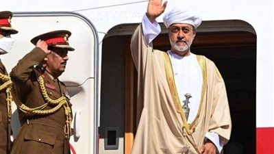 سلطان عمان يزور إيران الأحد القادم