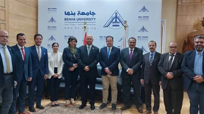رئيس جامعة بنها يبحث سبل البرنامج القطري لمصر مع منطقة التعاون الاقتصادي 
