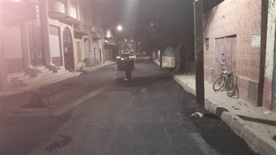 محافظ أسيوط رصف شارعي الخلفاء والتجنيد بحي شرق ضمن خطة التجميل والتطوير