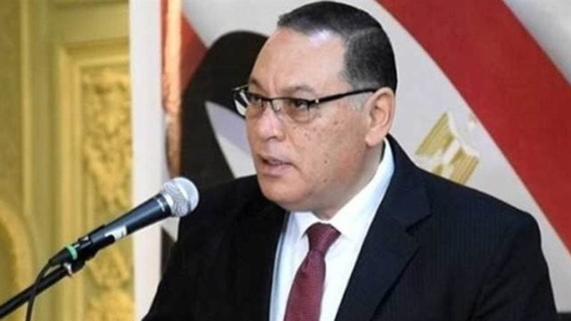 الدكتور ممدوح غراب