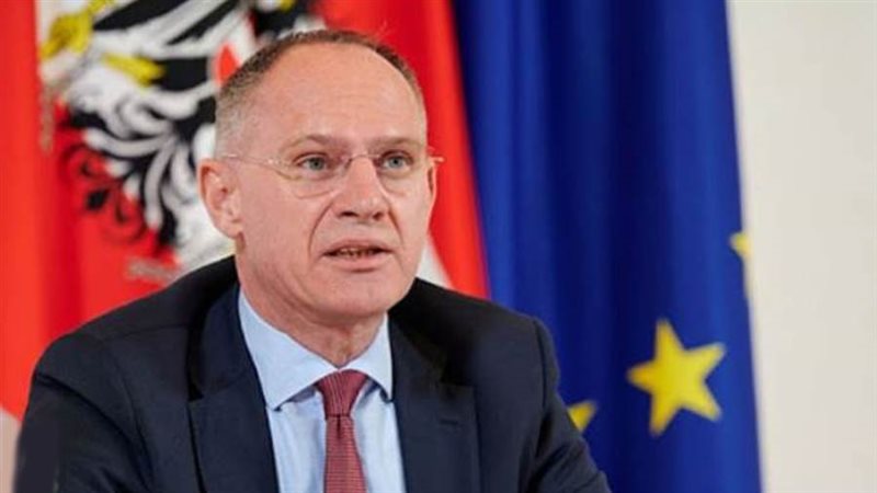 جيرهارد كارنر وزير