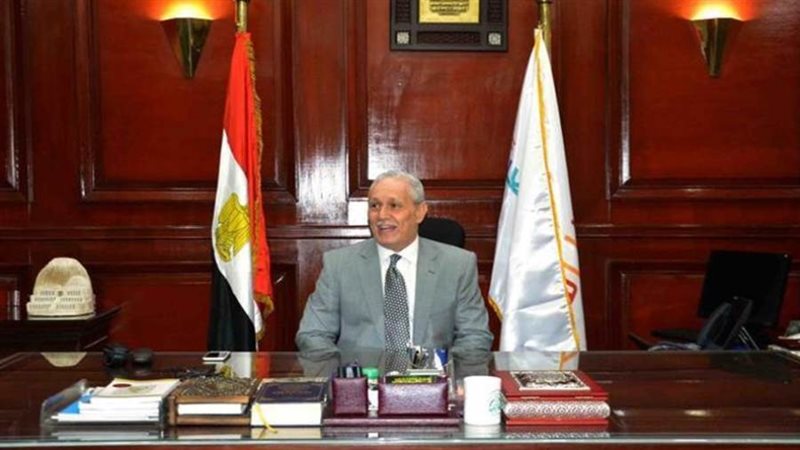 مصطفى ألهم محافظ