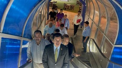 وزير الرياضة يتفقد فرع نادي النادي في شيراتون