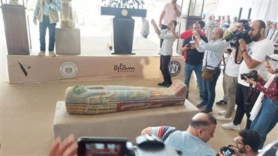 عاجل.. وزير السياحة يعلن عن كشف أثري جديد لأكبر ورشتي تحنيط بسقارة