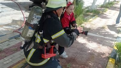 مديرية أمن القاهرة تنظم زيارة لطلاب إحدى المدارس بإدارة الحماية المدنية