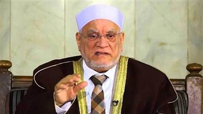 أحمد عمر هاشم: الصلاة على الرسول من الأمور الواجبة التي أمر الله تعالى بها