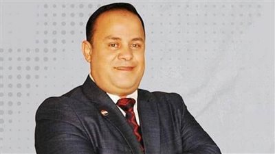 علاء خليل يكتب: الصلاة على النبي وراحة المحبين 