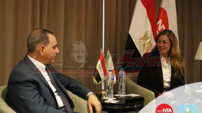 خلال اللقاء