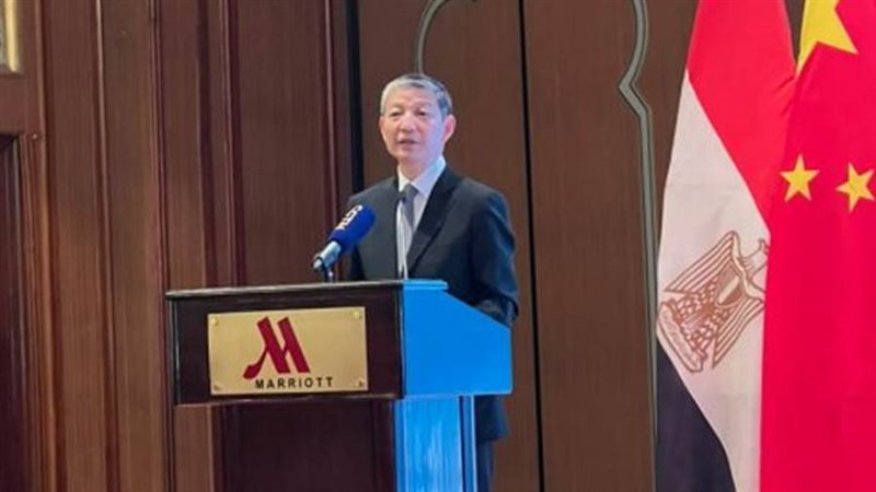 لياو لي تشيانج سفير