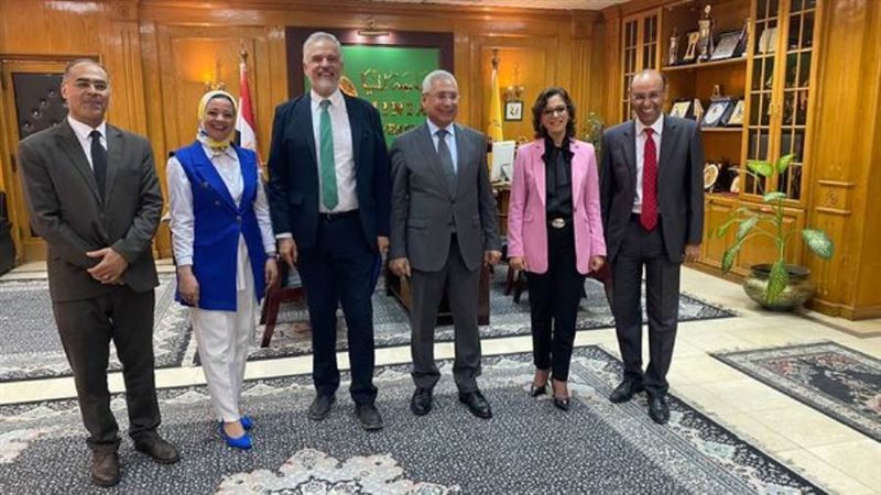 رئيس جامعة المنيا