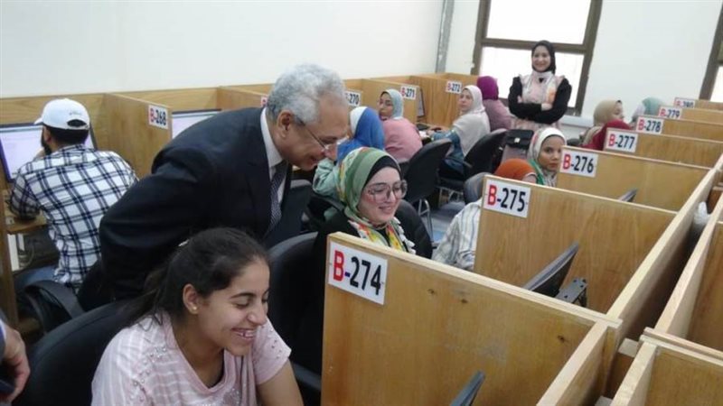 رئيس جامعة المنيا