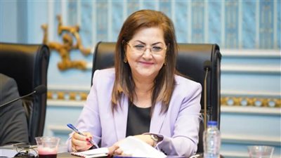 وزيرة التخطيط تناقش دور الخطة الاستثمارية لـ2024/2023 في تنفيذ الاستراتيجية الوطنية لحقوق الإنسان