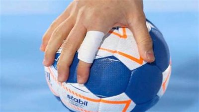 النشرة الرياضية| أزمات يد الزمالك والأبيض يفاوض مهاجم الأهلي واعتزال نهلة سامح