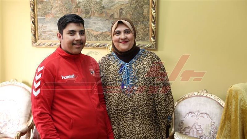 أحمد طارق سباح الأهلي