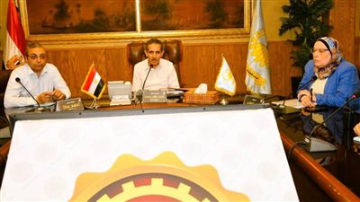 محافظ الغربية يبحث مع رؤساء المدن موقف منظومة المتغيرات المكانية