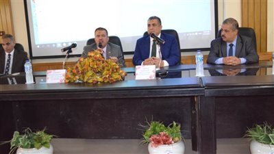 الضرائب: توجيهات وزير المالية بالتواصل مع الشركات حول توحيد معايير احتساب ضريبة الأجور والمرتبات