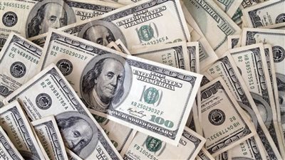 عاجل.. تطورات أسعار صرف الدولار مقابل الجنيه المصري في بداية التعاملات