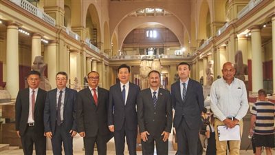 نائب وزير الثقافة والسياحة الصيني يزور المتحف المصري بالتحرير