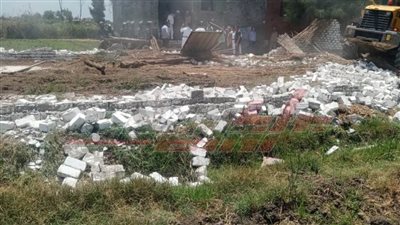 تنفيذ 11 قرار إزالة تعديات على أراضي الدولة في فوه