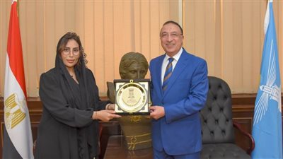 محافظ الإسكندرية يبحث مع سفيرة الإمارات تعزيز سبل التعاون
