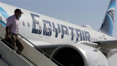 وصول أولى رحلات مصر للطيران القادمة من ولاية نيوجيرسي الأمريكية