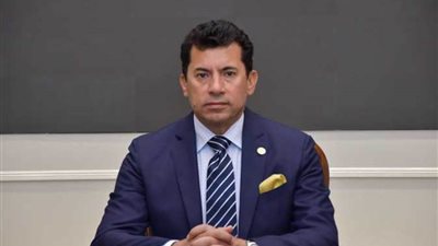 وزير الرياضة يطمئن على استعدادات المنتخبات الوطنية لكرة القدم خلال الفترة المقبلة