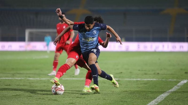 بيراميدز وفيوتشر