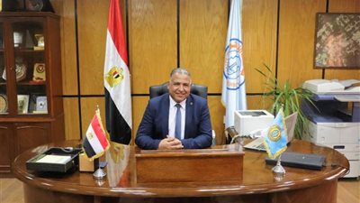 نائب رئيس جامعة الأزهر يتفقد لجان امتحانات كليات فرع البنات بمدينة نصر