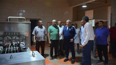 استعدادًا لموسم التمور محافظ الوادي الجديد يتفقد مجمع تمور المحافظة 