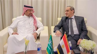 وزير الصناعة والثروة المعدنية السعودي يزور عددًا من المنشآت الصناعية ومدينة الدواء في مصر