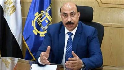 محافظ أسوان: المحافظة تسعى دائماً لتطوير معدلات العمل