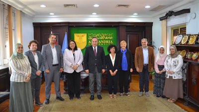 رئيس جامعة الإسكندرية يستقبل وفدًا فرنسيًا