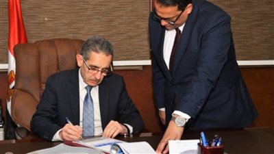 محافظ الغربية يعتمد نتيجة الإعدادية العامة بنسبة نجاح 77.62 % والمهنية بنسبة 66%