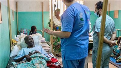 مركز الملك سلمان للإغاثة يواصل تنفيذ البرنامج الجراحي في مدن جمهورية الكاميرون