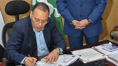 محافظ الشرقية يعتمد نتيجة الشهادة الإعدادية بنسبة نجاح 85.81%