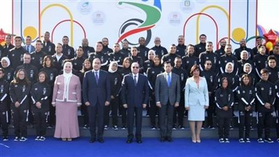 المهندسة أمل مبدي تهنئ فاطمة الصاوي بطلة سباحة ذوي الهمم بالبرونزية العالمية