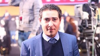 بركات يستعرض مع جهاز المنتخب الأولمبي الاستعدادات لكأس الأمم الإفريقية