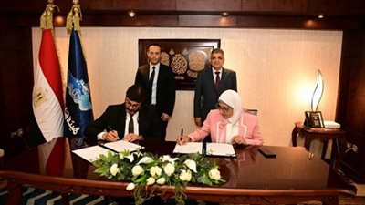 الفريق أسامة ربيع يشهد توقيع مذكرة تفاهم مع 