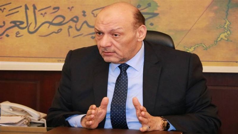 الدكتور حسين أبو