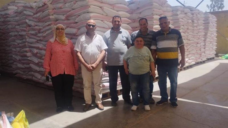 خلال استلام التقاوي