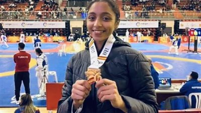 آية شحاتة تضمن ميدالية ببطولة الجائزة الكبرى للتايكوندو بروما